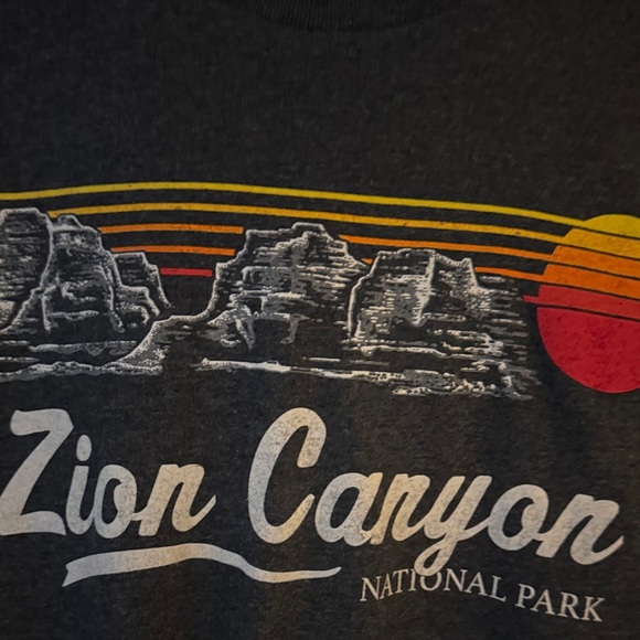 Gildan Tops - Zion Canyon Graphic T-Shirt